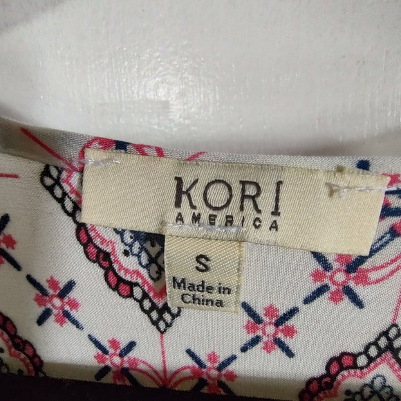 Boho style short dress. Size Small. - Picture 8 of 9